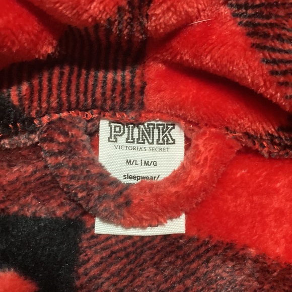 PINK VS ROBE 🖤❤️ - Picture 4 of 7